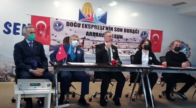 BAŞKAN GELER: DOĞU EKSPRESİNİN SON DURAĞI ARDAHAN OLMALIDIR