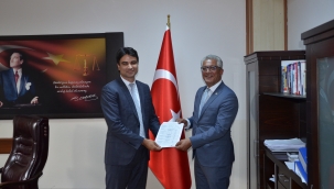 Baro Başkanı Yolcu mazbatasını aldı