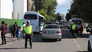 Veliler, Okul önlerinde denetimler arttırılsın!