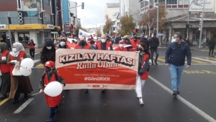 Kızılay Haftası kapsamında yürüyüş düzenlendi