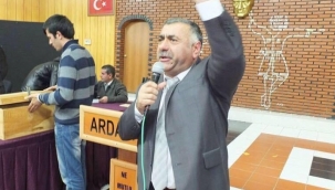 Özer, yeniden aday!