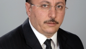 CAVİT ÇETİN: ZİNCİR MARKETLERİN DİRENCİ KÜÇÜK ESNAFIN DESTEKLENMESİ İLE KIRILIR