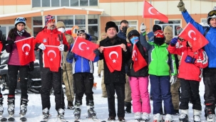 Yalnızçam Kayak Merkezi'nde kayak sezon açıldı