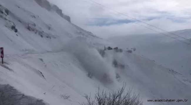Sahara'da Çığ Düştü