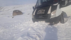 Ardahan'da kapalı köy yolları açılıyor