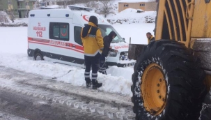 Kapanan köy yolları ulaşıma açıldı