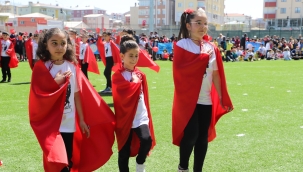 Ardahan'da 23 Nisan coşkuyla kutlandı