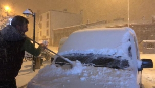 ARDAHAN'DA LAPA LAPA YAĞDI