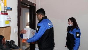 Emniyetten muhtaç ailelere gıda yardımı