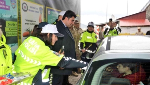 Ardahan'da 'Yayalar İçin 5 Adımda Güvenli Trafik' uygulaması yapıldı