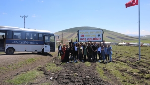 Ardahan Üniversitesi (ARÜ) öğrencilerinden köy ziyareti