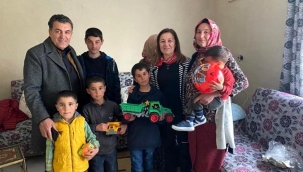Başkan Demir'den bayram ziyaretleri