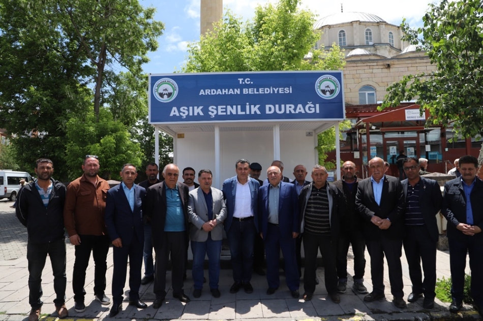 ARDAHAN BELEDİYESİ ÇALIŞIYOR
