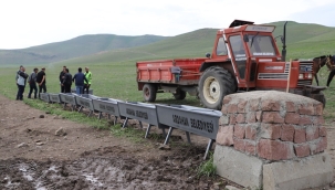 Ardahan Belediyesi, hayvanlar için sıvat üretti