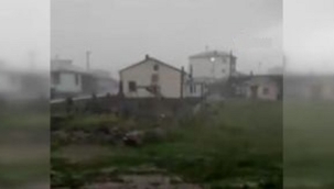 Ardahan'da dolu tarım arazilerine zarar verdi