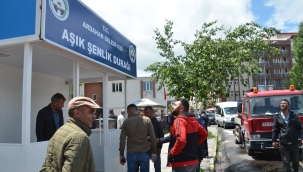 Başkan Demir, kenti modern duraklarla donatıyor