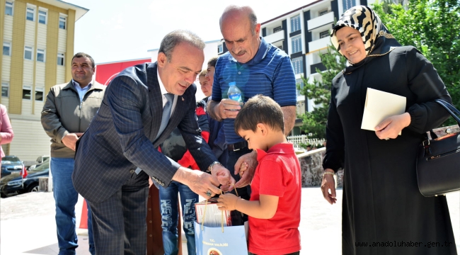 Ardahan’da Koruyucu Aile Günü Dolayısıyla Etkinlik Düzenlendi