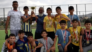Camiler arası futbol turnuvası sona erdi