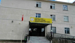 İMAM HATİP ÇOK, ÖĞRENCİ YOK