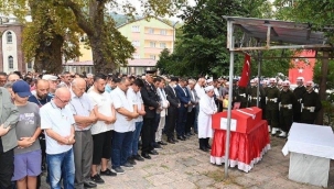Trafik kazasında hayatını kaybeden uzman çavuş toprağa verildi
