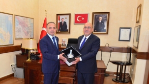 Vali Öner, Türkiye'nin Tiflis Büyükelçisi Orbay'ı ziyaret etti