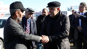 BAŞKAN DEMİR, PAZARIN NABZINI ÖLÇTÜ