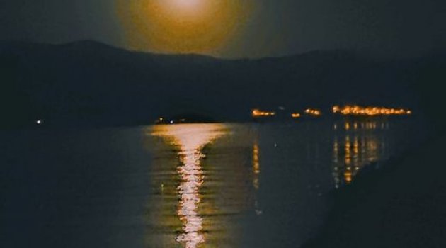 BURASI BOĞAZ DEĞİL, ÇILDIR GÖLÜ