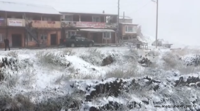 Dağlar beyaza büründü