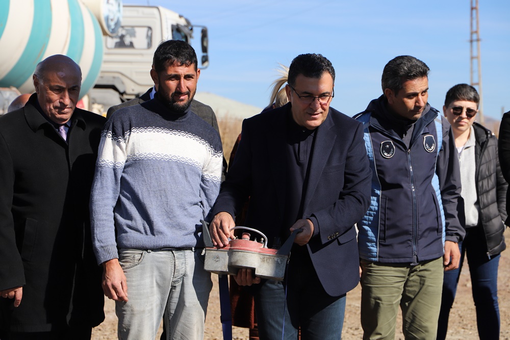 ARDAHAN BELEDİYESİ, ENGELLİ ÇOCUKLAR İÇİN PARK İNŞA EDİYOR