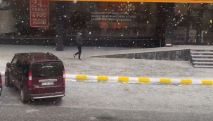 Ardahan Merkezinde kar yağışı başladı