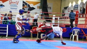 Kick Boks Zafer Kupası başladı