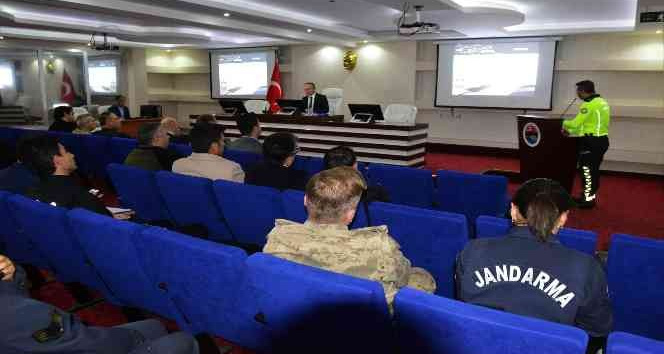 Trafik güvenliği toplantısı yapıldı