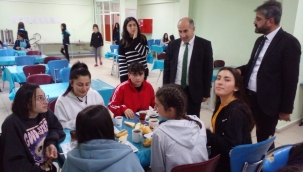 İl Milli Eğitim Müdürü Bulut, okulları gezmeye devam ediyor