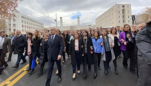 Kılıçdaroğlu Adalet Bakanlığı'na yürüdü!