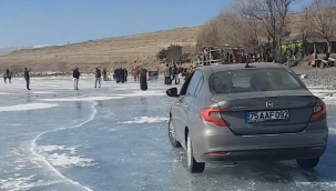 HES Barajının suyunu çektiği Göl’de buz keyfi!