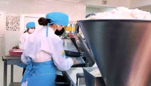 Ardahan'da liselilerin ürettiği 24 bin ekmek deprem bölgesine gönderildi