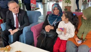 Depremzedeler Ardahan'da üniversite sosyal tesislerine yerleştirildi