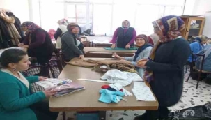 Posof halk eğitiminin terzilik kursu büyük ilgi görüyor