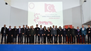 Ardahan'da İstiklal Marşı'nın 102. kabul yıl dönümü kutlandı