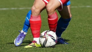 Ardahan Kura Spor Kadın Futbol Takımı hazırlıklarını sürdürüyor