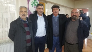 Nevruz 'da Devrim Avşar'a büyük ilgi