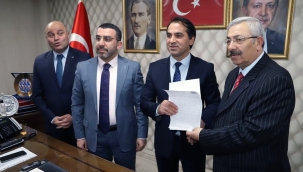 SUAT ÖGEL MİLLETVEKİLİ ADAY ADAYLIĞINI AÇIKLADI