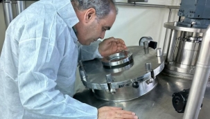TÜRK EKİBİ SAT 2 ŞAP VİRÜSÜNÜ BİTİREN AŞIYI BULDU!
