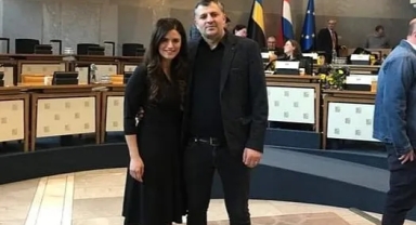 ARDAHANLI MÜJDE PALAVAN HOLLANDA DA MİLLETVEKİLİ SEÇİLDİ