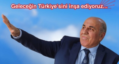CHP'DE HOCA GİTTİ YERİNE HOCA GELDİ