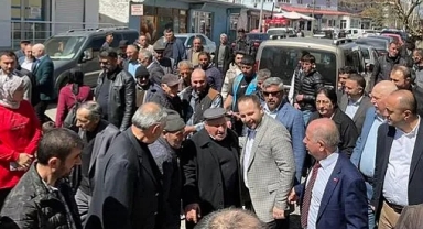 Kaan Koç ilçelerde esnafla buluştu