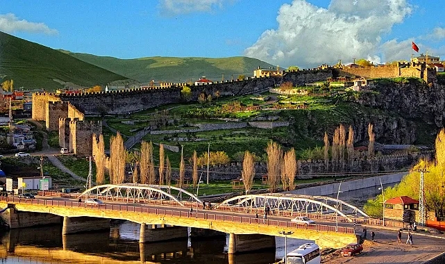 ARDAHAN'DA NİSAN AYINDA İHRACAT VE İTHALAT AZALDI