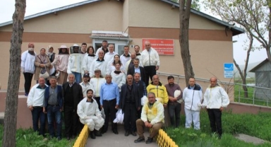 ARI ZEHİRİ ÜRETİM EĞİTİMİ VERİLDİ