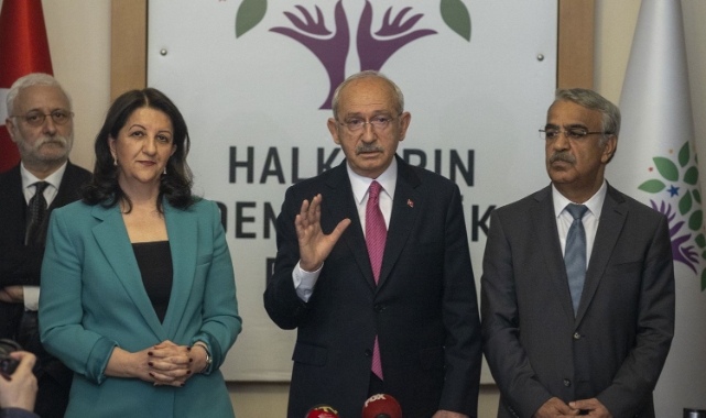 CHP ve HDP/Yeşil Sol'da değişim isteniyor.