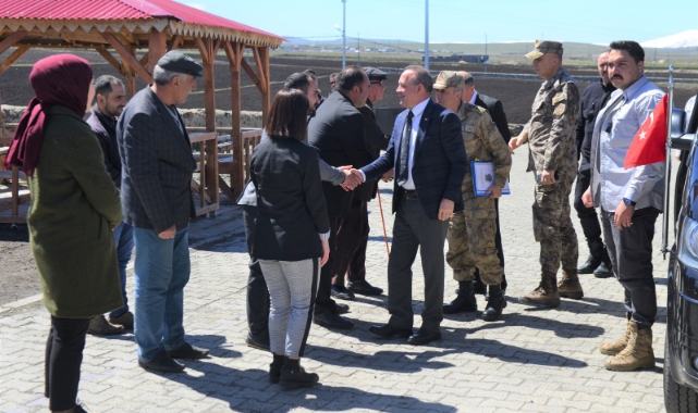 VALİ ÖNER, OY KULLANILACAK KÖY OKULLARINI DENETLEDİ